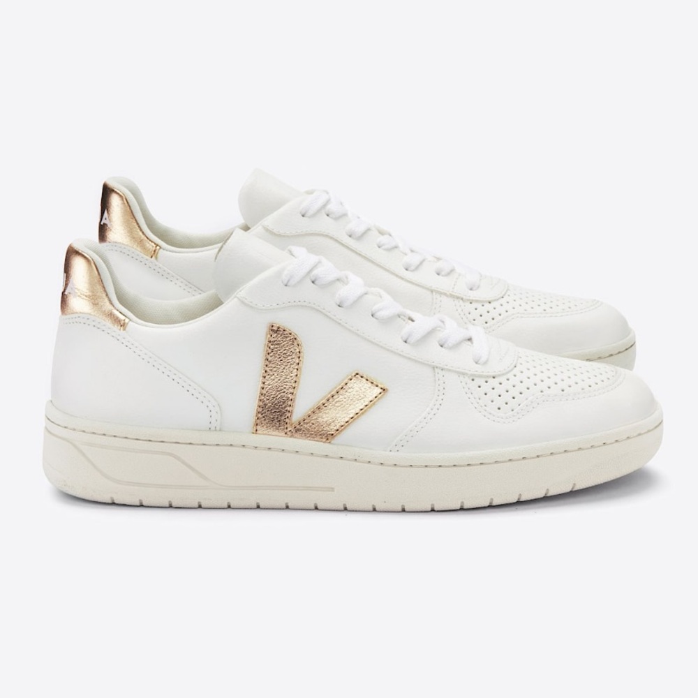 VEJA V-10 Bicolor Metallic Low-Top Sneakers in Extra White Plantine - Picture 3 of 12